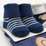 Duck duck goose 3 soft bibs and 2 pair of socks boys - Image 2