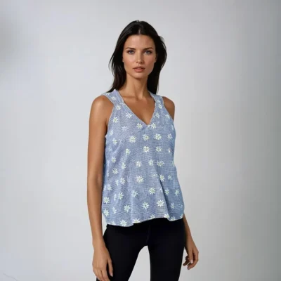 Shein Gingham Daisy Print Top